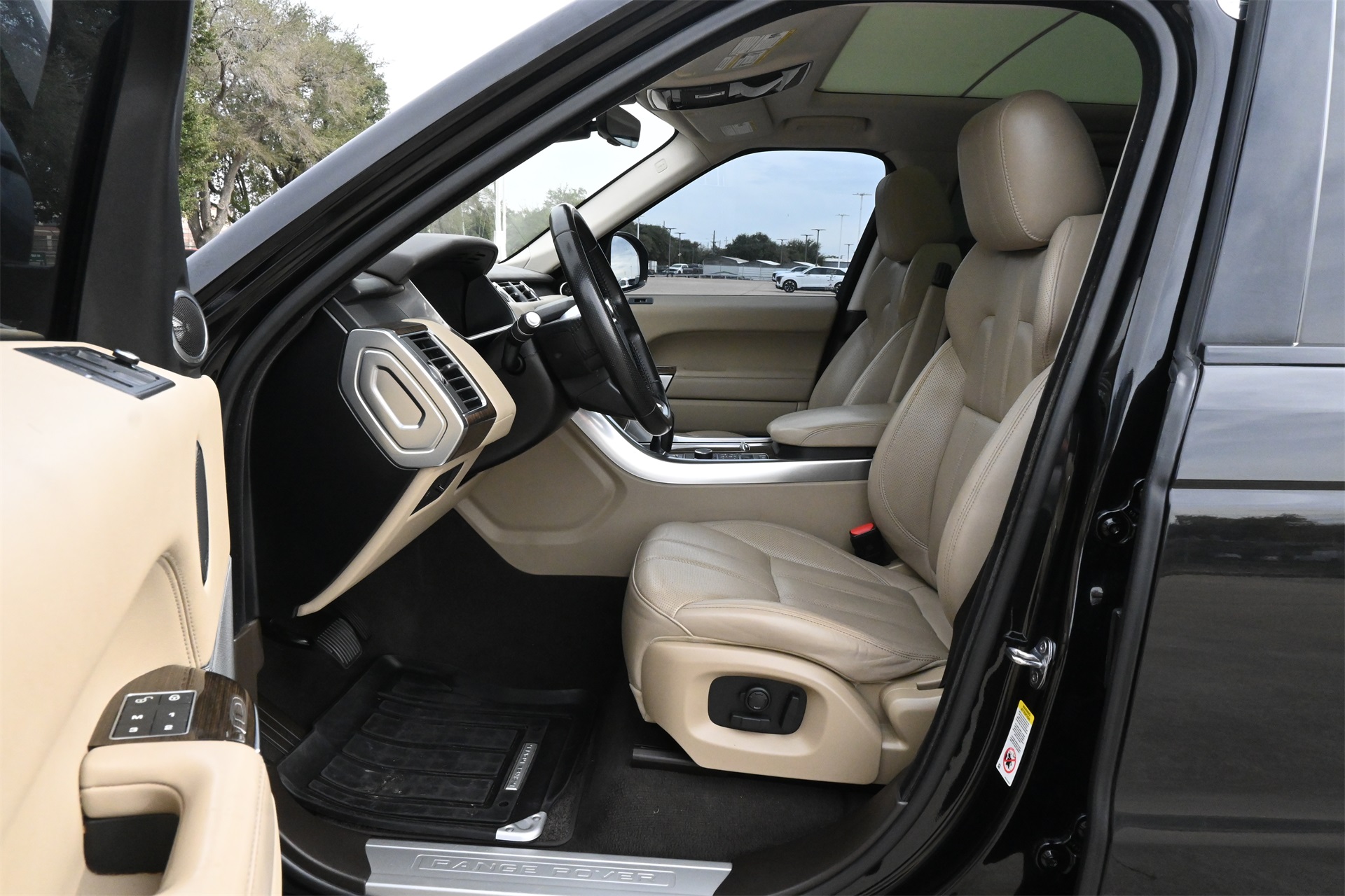 2017 Land Rover Range Rover Sport 3.0L V6 Supercharged HSE  at Ultimate Motorsports