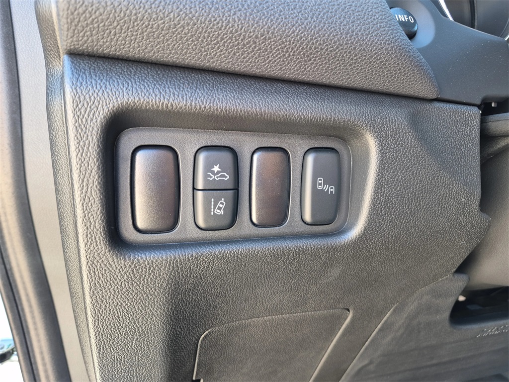 2025 Mitsubishi Outlander Sport SEL White at North Houston Mitsubishi