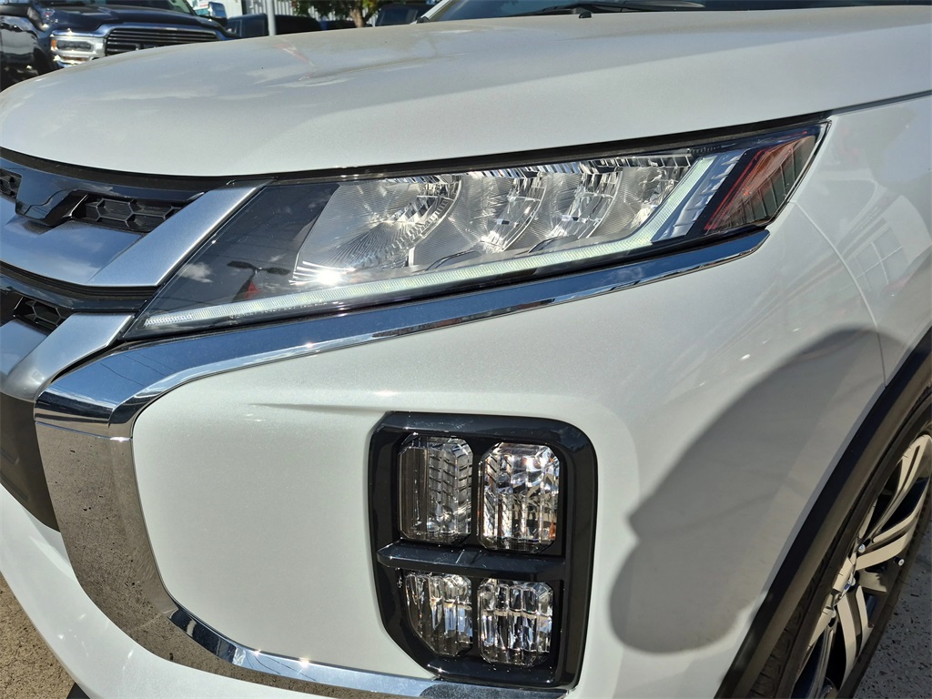 2025 Mitsubishi Outlander Sport SEL White at North Houston Mitsubishi