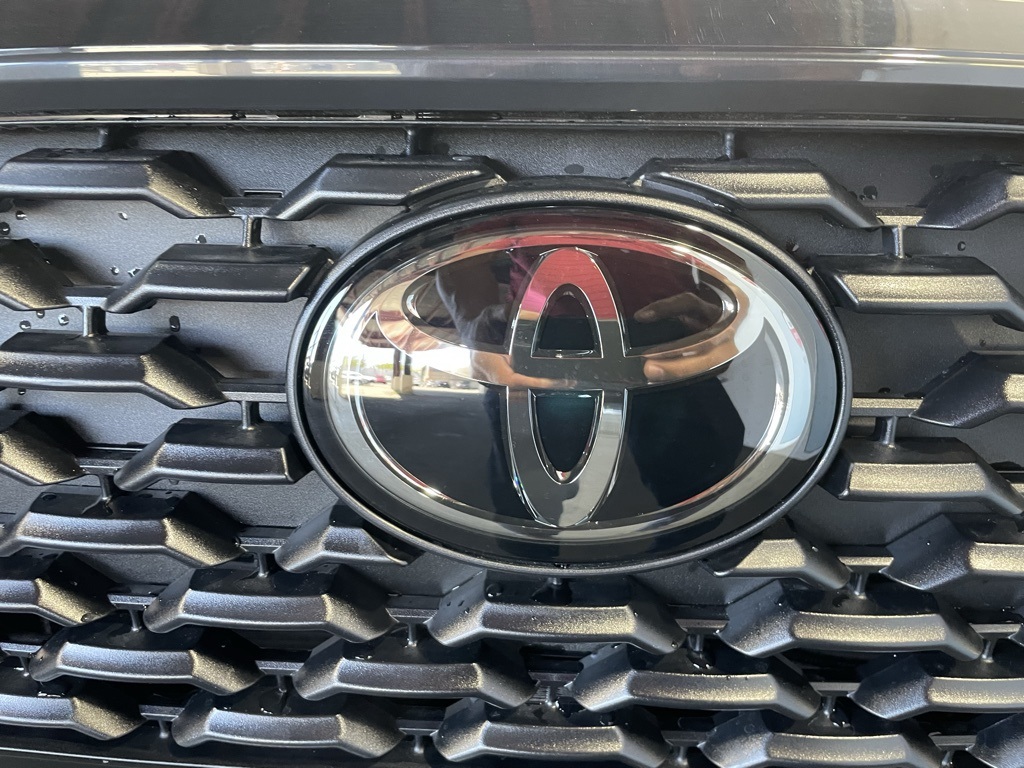 Thumbnail: 2026 Toyota Corolla Cross - 12