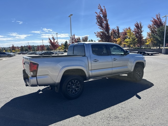 2023 Toyota Tacoma V6 4x4 photo 3