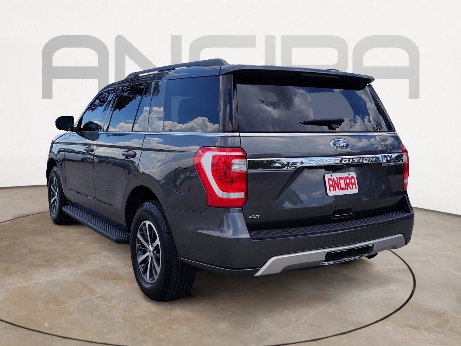 Used Car 2020 Ford Expedition  Xlt For Sale Under $30,000 In San Antonio, Texas
