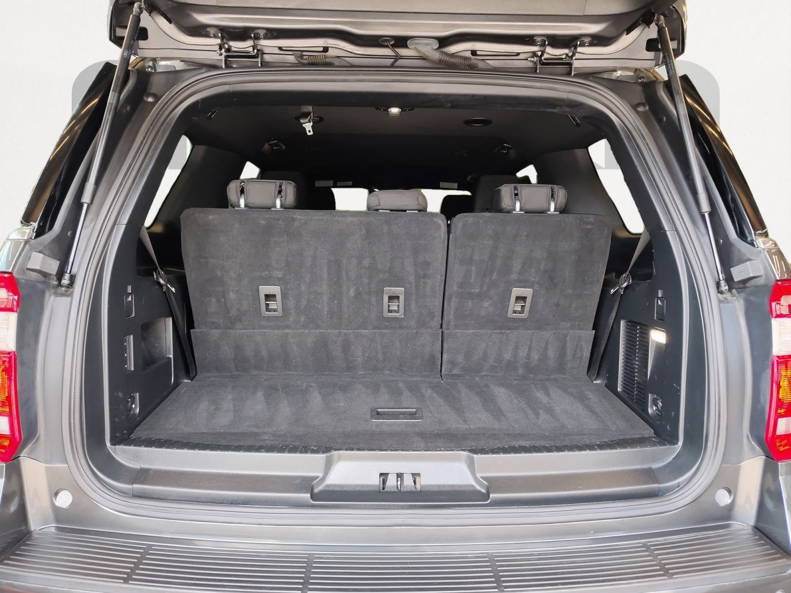 Used Car 2020 Ford Expedition  Xlt For Sale Under $30,000 In San Antonio, Texas