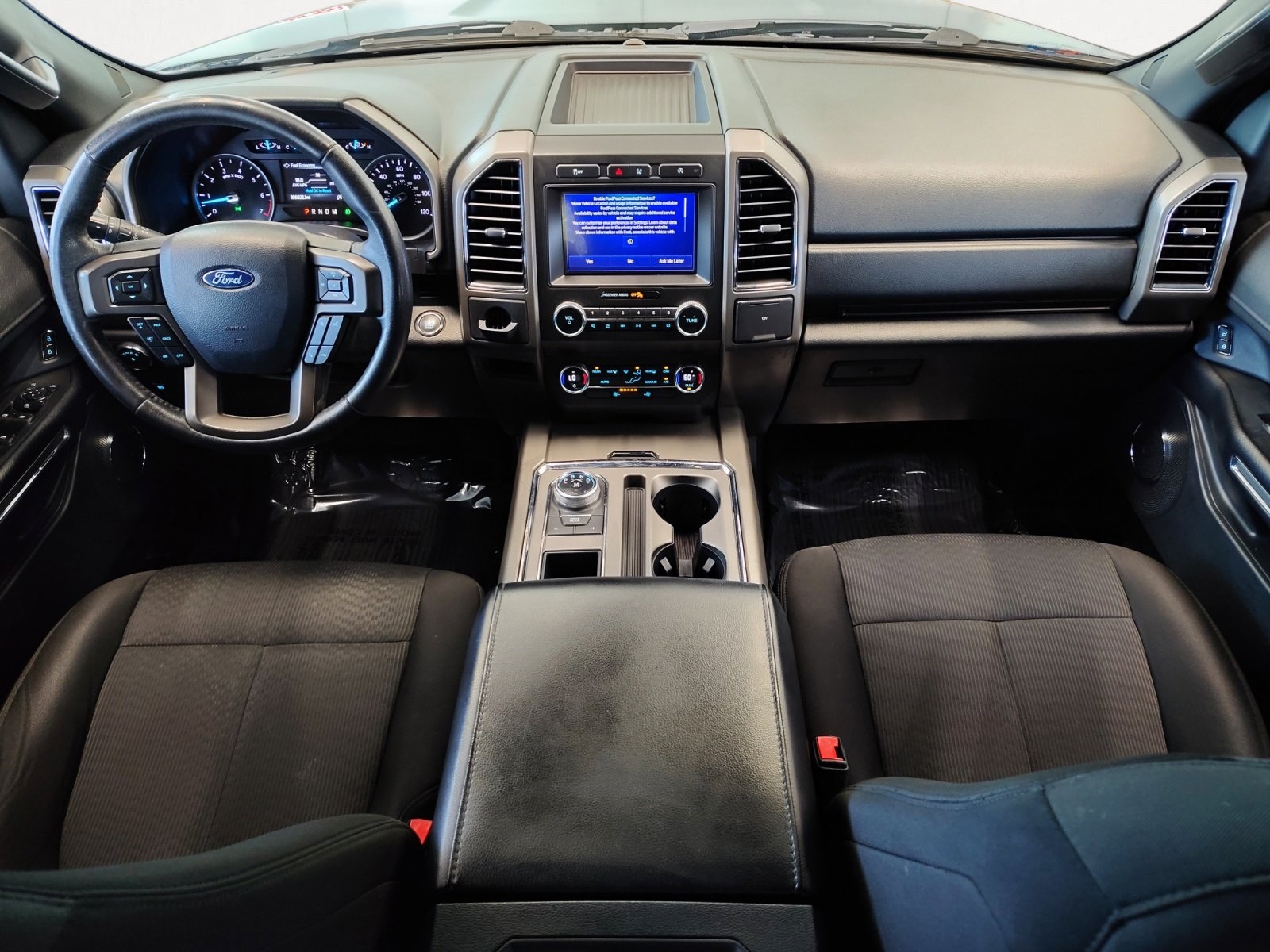 Used Car 2020 Ford Expedition  Xlt For Sale Under $30,000 In San Antonio, Texas