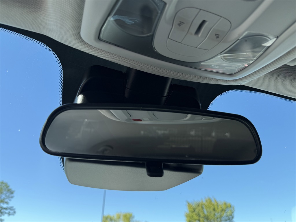 2021 Jeep Renegade Latitude White at Baytown Hyundai