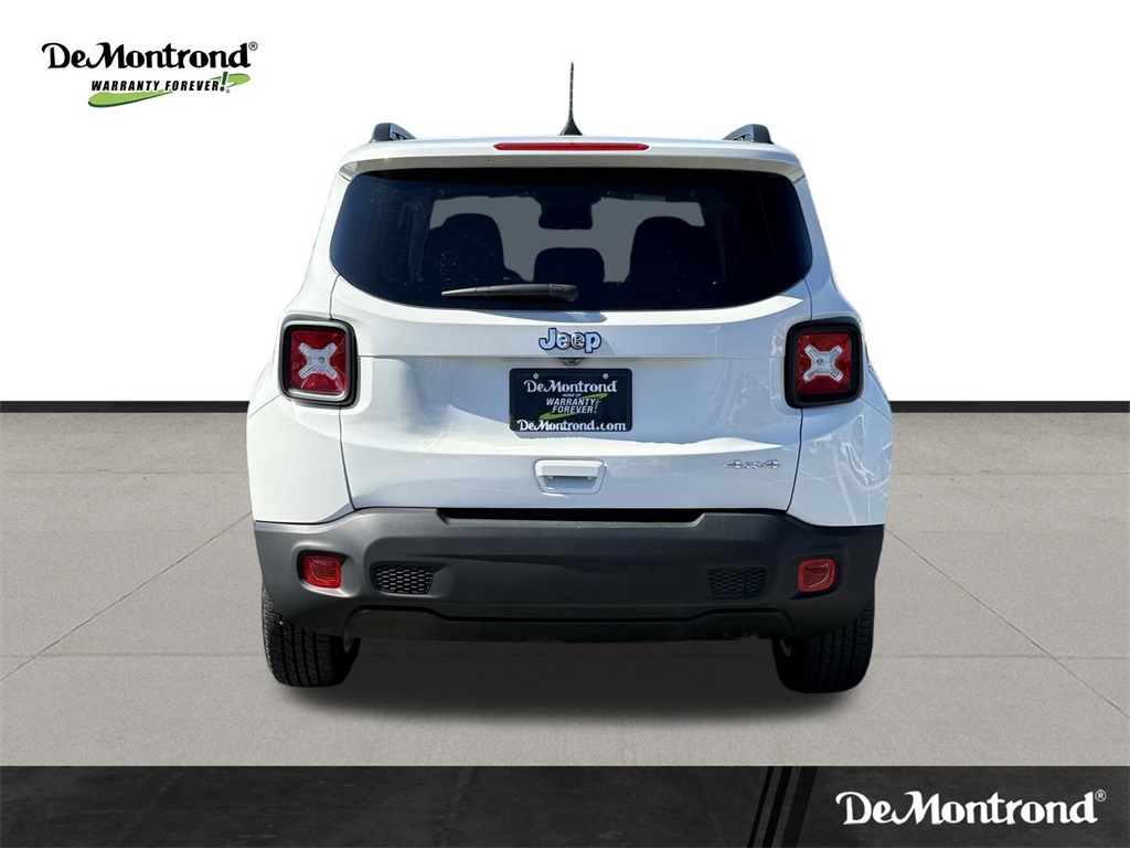 2021 Jeep Renegade Latitude White at Baytown Hyundai