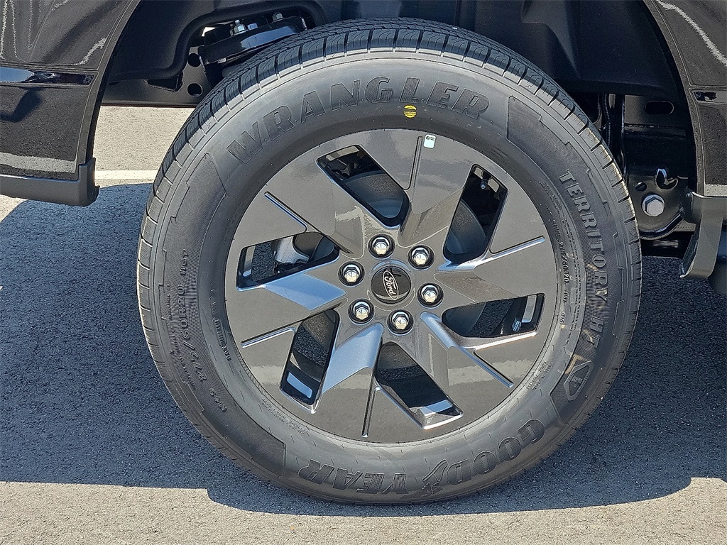 New 2025 Ford F-150 Lightning For Sale in Farmington, AR