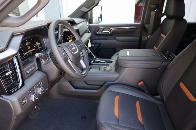 2025 GMC Sierra 2500HD AT4 - 9