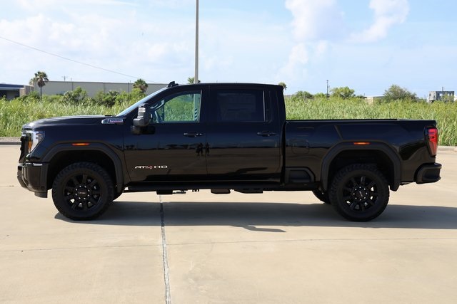 2025 GMC Sierra 2500HD AT4 - 4