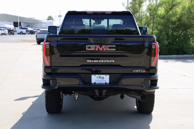 2025 GMC Sierra 2500HD AT4 - 6