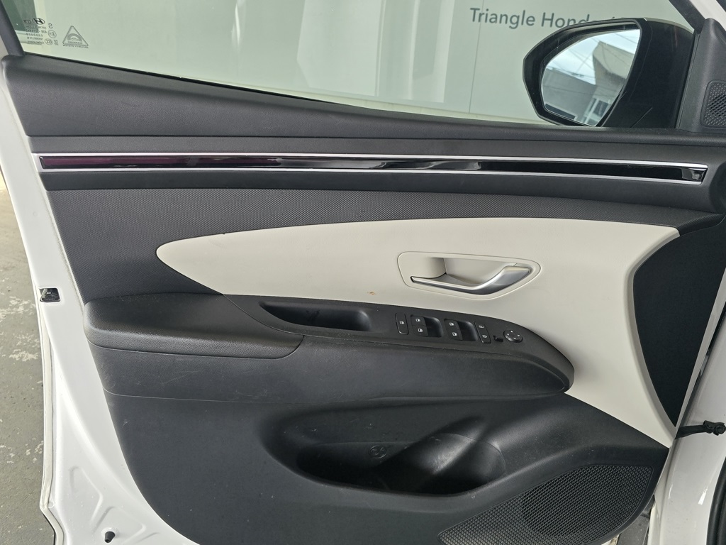 Thumbnail: 2022 Hyundai Tucson - 19