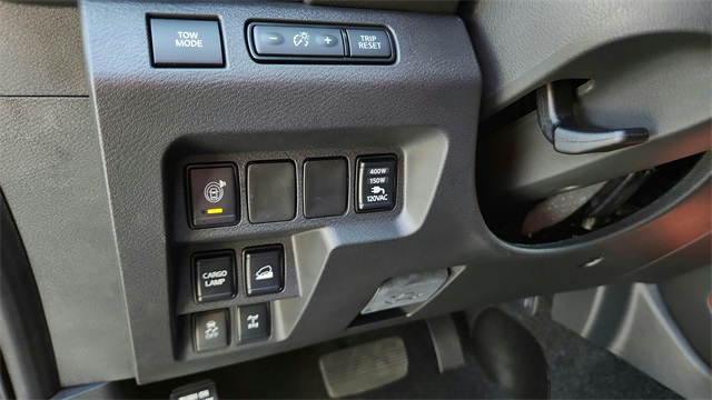 2025 Nissan Frontier