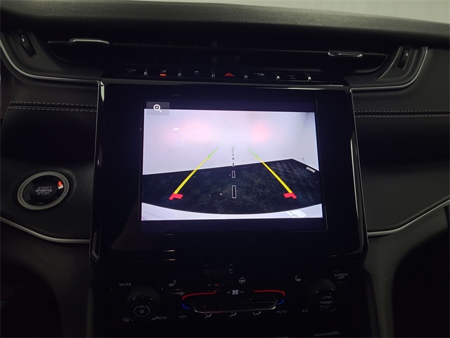 2025 – Jeep – Grand Cherokee