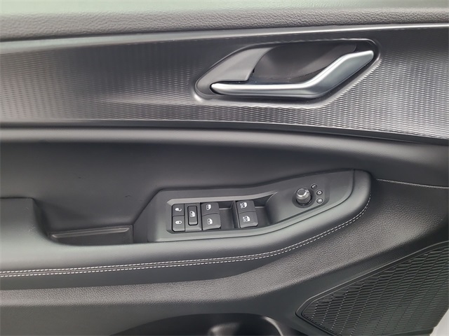 2025 – Jeep – Grand Cherokee