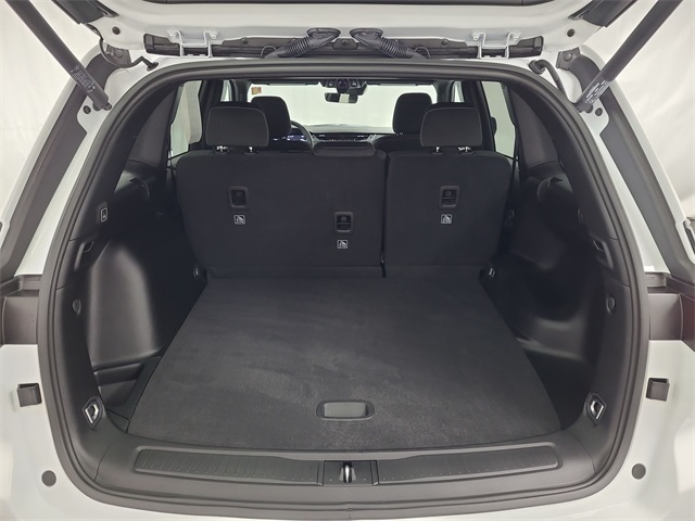 2025 – Jeep – Grand Cherokee