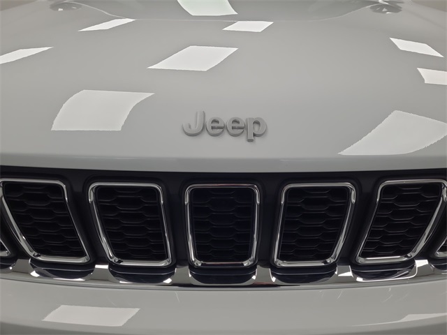 2025 – Jeep – Grand Cherokee