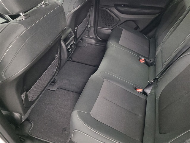 2025 – Jeep – Grand Cherokee