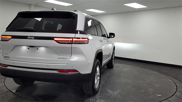 2025 – Jeep – Grand Cherokee