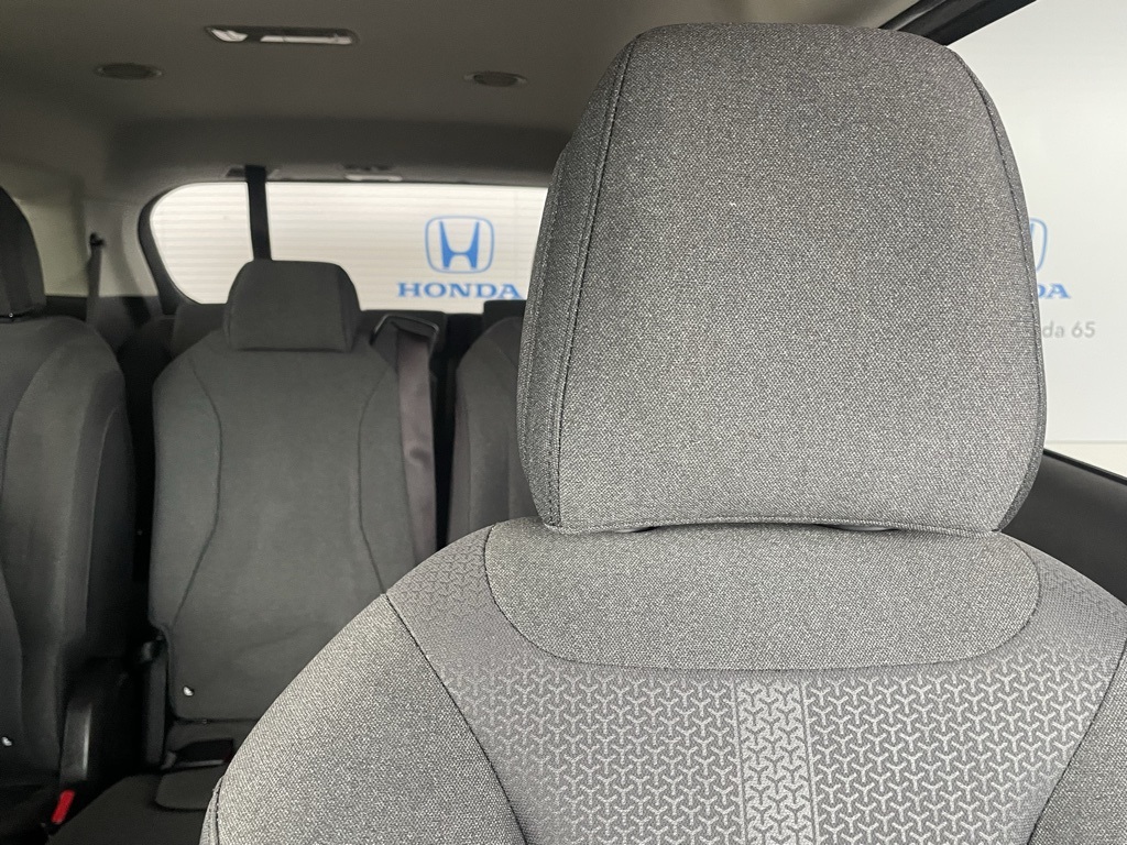 Used Car 2023 Kia Carnival  Lx For Sale In San Juan, Puerto Rico