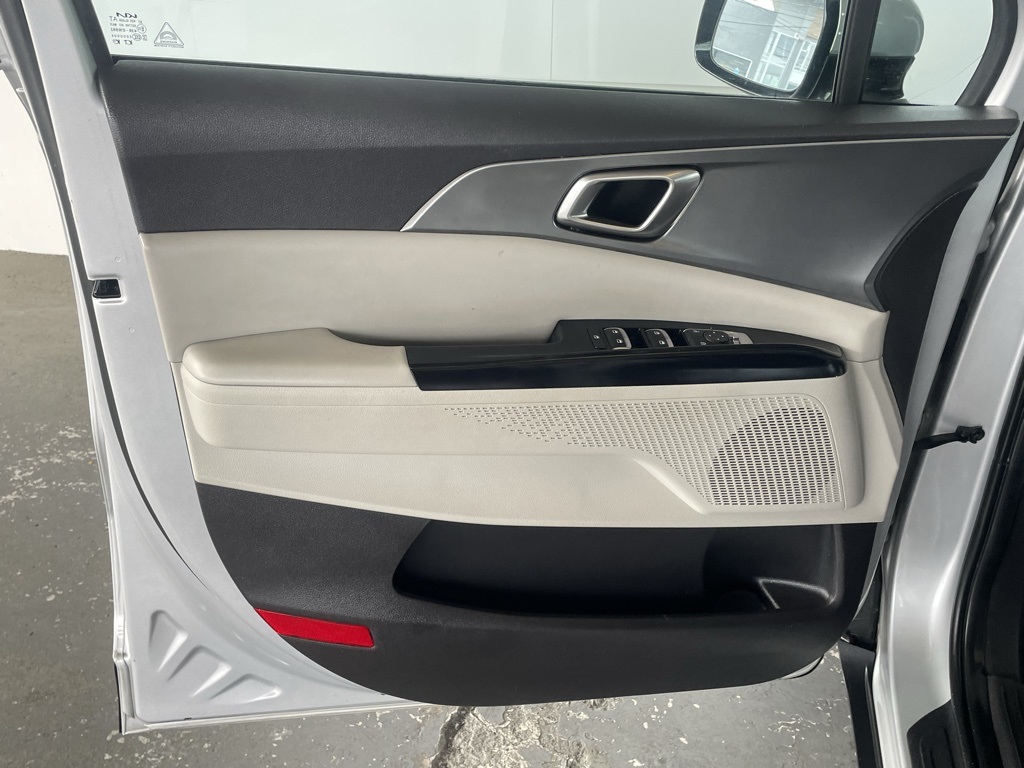 Used Car 2023 Kia Carnival  Lx For Sale In San Juan, Puerto Rico