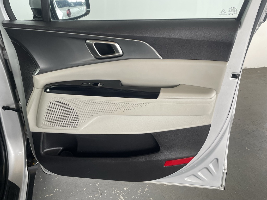 Used Car 2023 Kia Carnival  Lx For Sale In San Juan, Puerto Rico