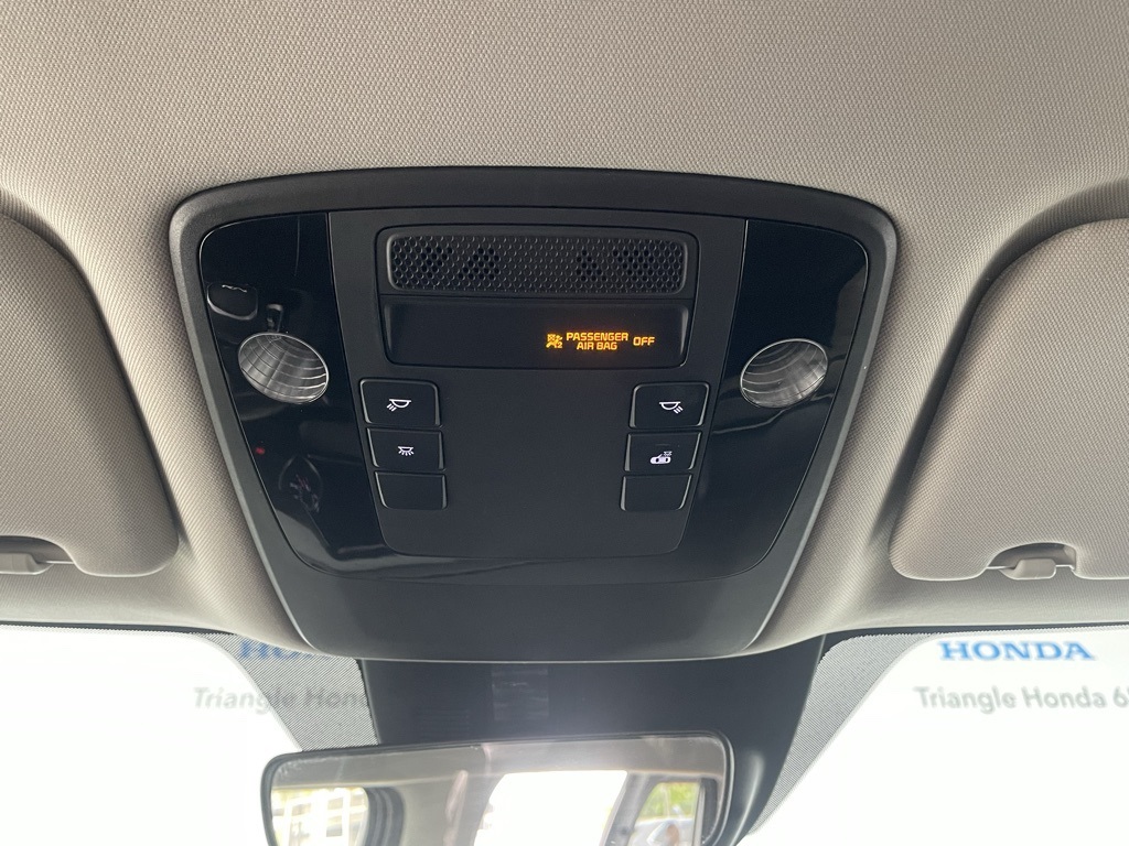 Used Car 2023 Kia Carnival  Lx For Sale In San Juan, Puerto Rico