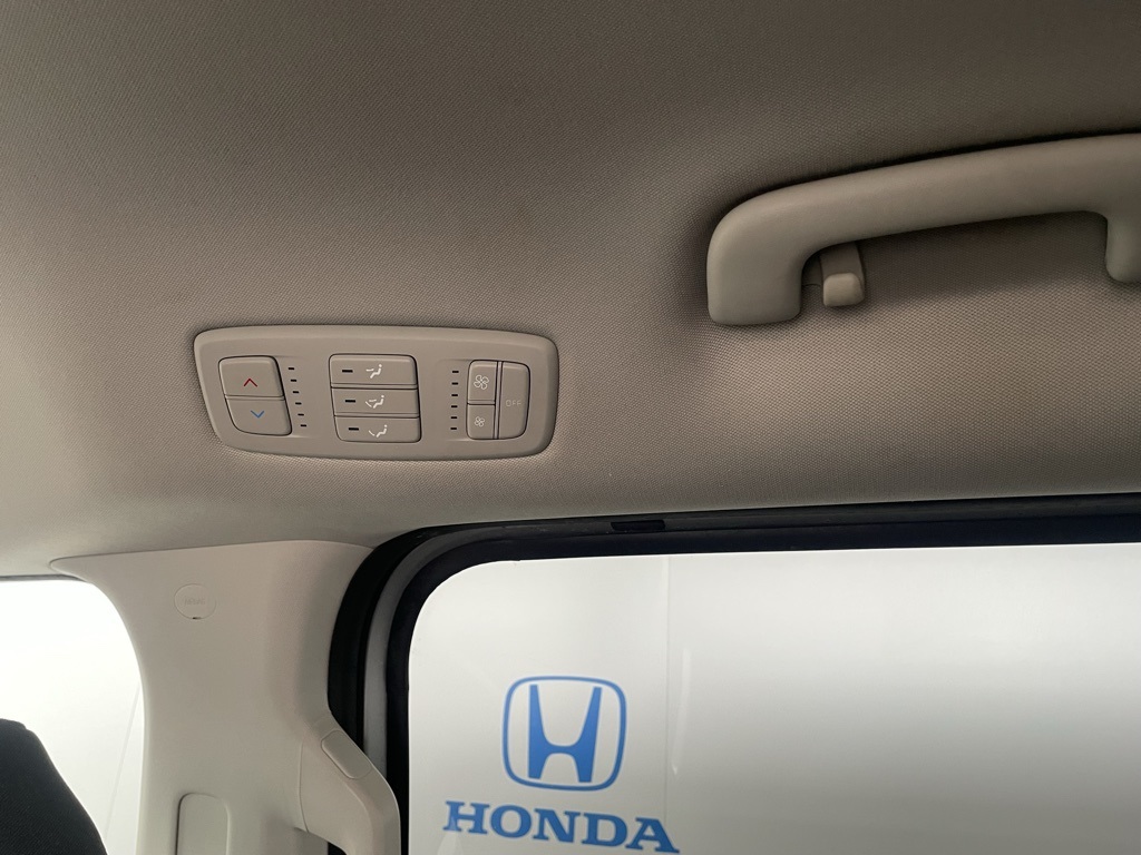 Used Car 2023 Kia Carnival  Lx For Sale In San Juan, Puerto Rico