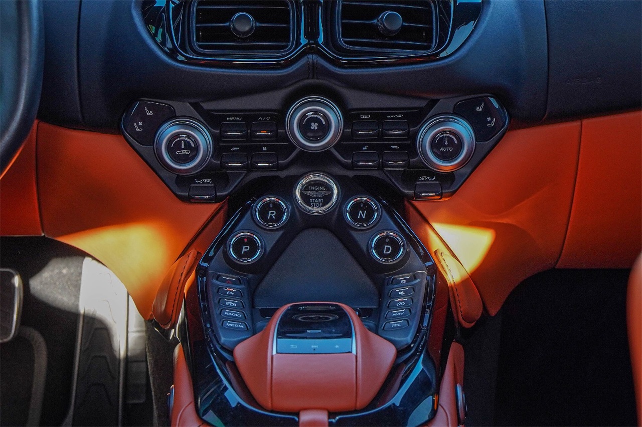 Used Car 2023 Aston Martin Vantage  For Sale Under $140,000 In Austin, Texas