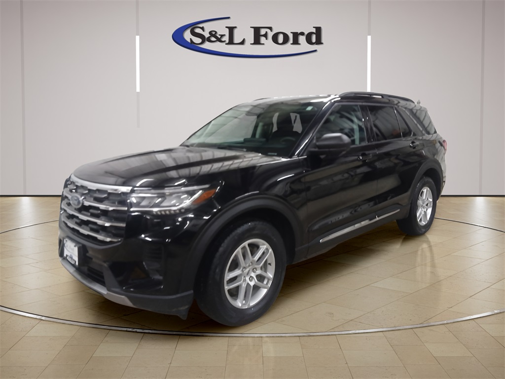 2025 Ford Explorer Active AWD
