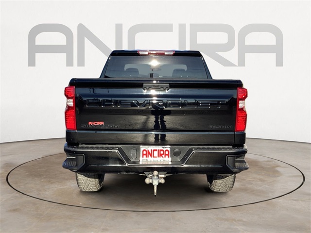Used Car 2022 Chevrolet Silverado 1500  Custom Trail Boss For Sale Under $40,000 In San Antonio, Texas