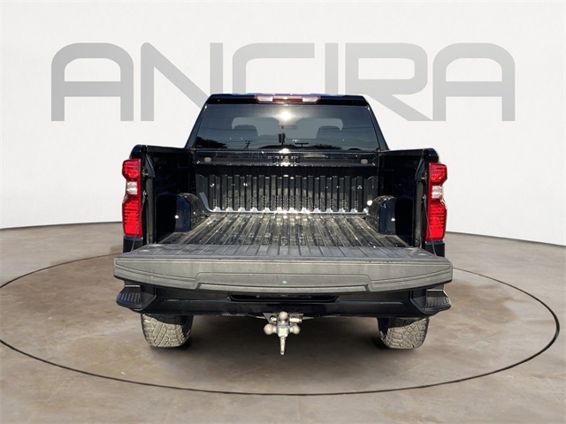 Used Car 2022 Chevrolet Silverado 1500  Custom Trail Boss For Sale Under $40,000 In San Antonio, Texas