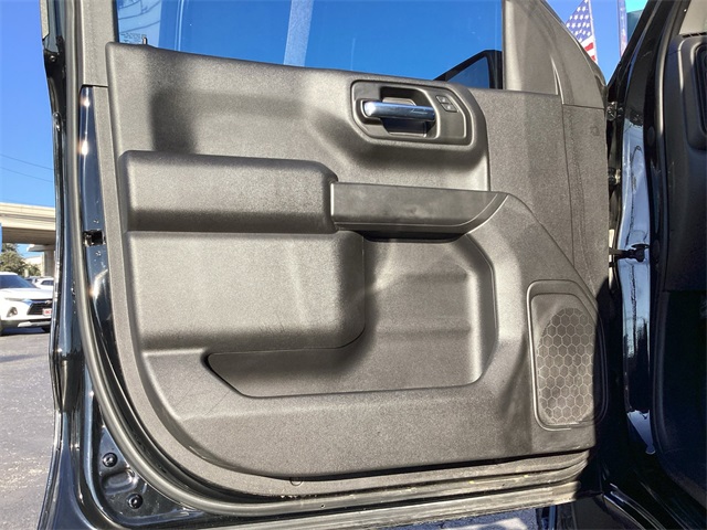 Used Car 2022 Chevrolet Silverado 1500  Custom Trail Boss For Sale Under $40,000 In San Antonio, Texas