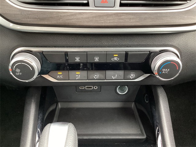 Used Car 2024 Nissan Altima  2.5 Sv For Sale Under $25,000 In San Antonio, Texas