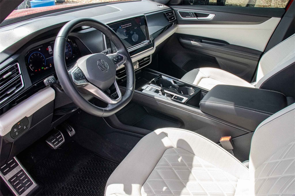 Used Car 2024 Volkswagen Atlas Cross Sport  2.0t Sel Premium R-line For Sale Under $40,000 In San Marcos, Texas