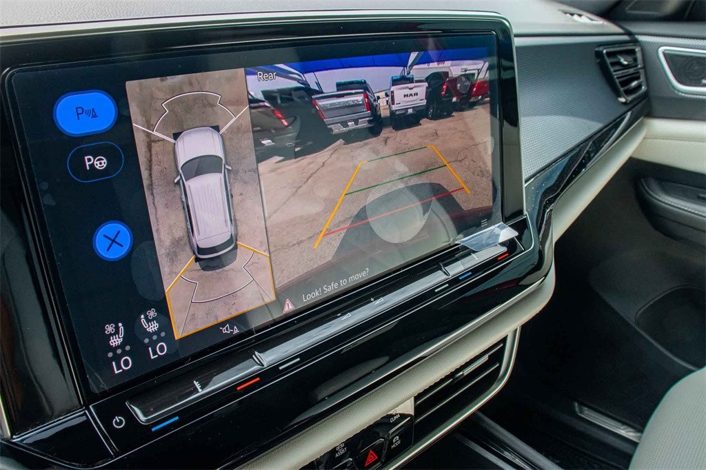 Used Car 2024 Volkswagen Atlas Cross Sport  2.0t Sel Premium R-line For Sale Under $40,000 In San Marcos, Texas