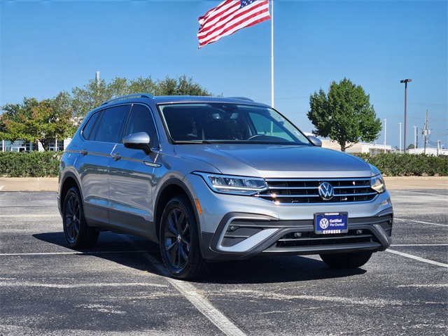 2024 Volkswagen Tiguan SE Wolfsburg Edition photo 3