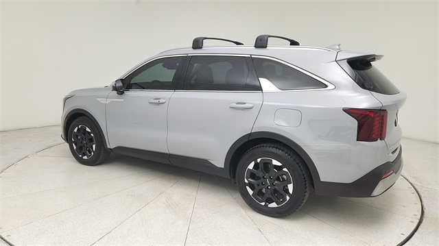 2024 Kia Sorento S - 6