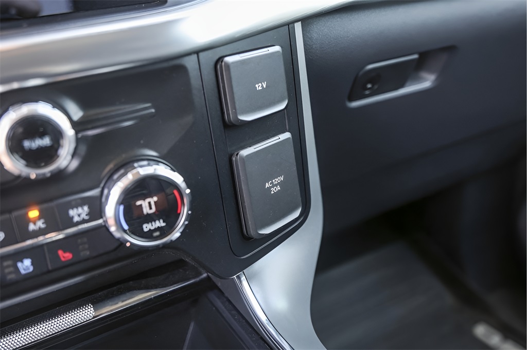 Used Car 2021 Ford F-150  Lariat For Sale Under $50,000 In Austin, Texas