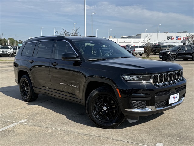 2023 Jeep Grand Cherokee L Laredo - 1