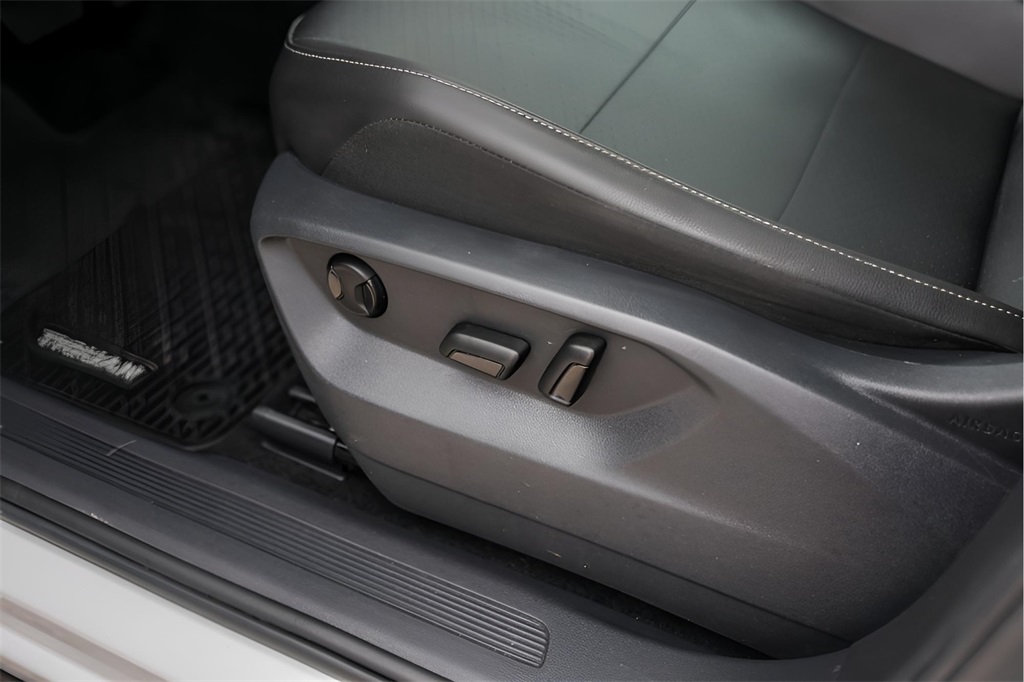 Used Car 2020 Volkswagen Tiguan  2.0t Se For Sale Under $20,000 In Austin, Texas