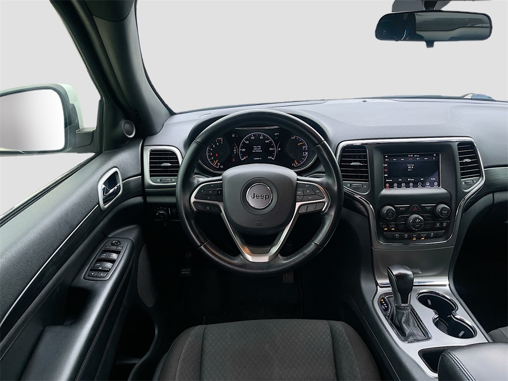 2020 Jeep Grand Cherokee Laredo E White at Bayshore Chrysler Jeep Dodge Ram