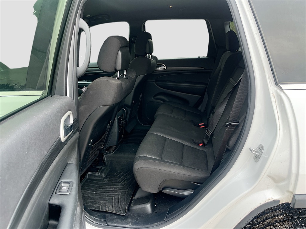 2020 Jeep Grand Cherokee Laredo E White at Bayshore Chrysler Jeep Dodge Ram