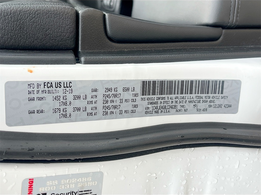 2020 Jeep Grand Cherokee Laredo E White at Bayshore Chrysler Jeep Dodge Ram