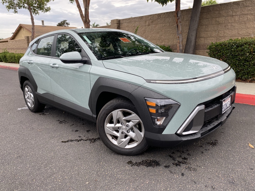 2025 Hyundai Kona SE