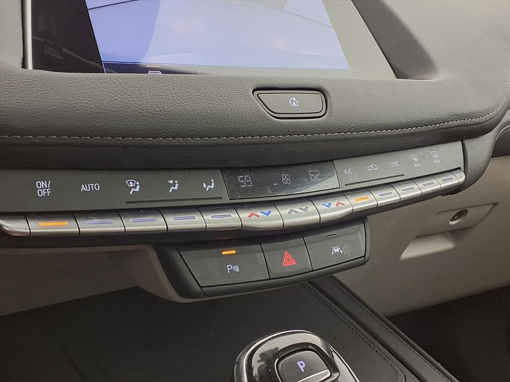 2023 Cadillac XT4 Luxury White at Tom Peacock Cadillac