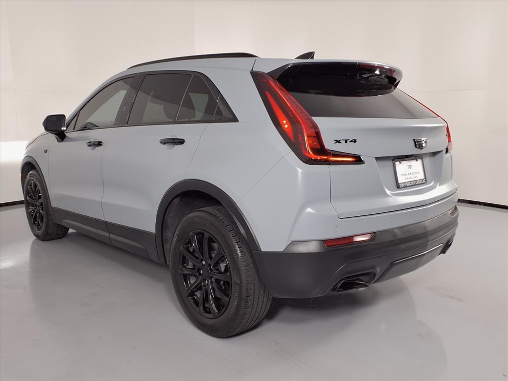 2023 Cadillac XT4 Luxury White at Tom Peacock Cadillac