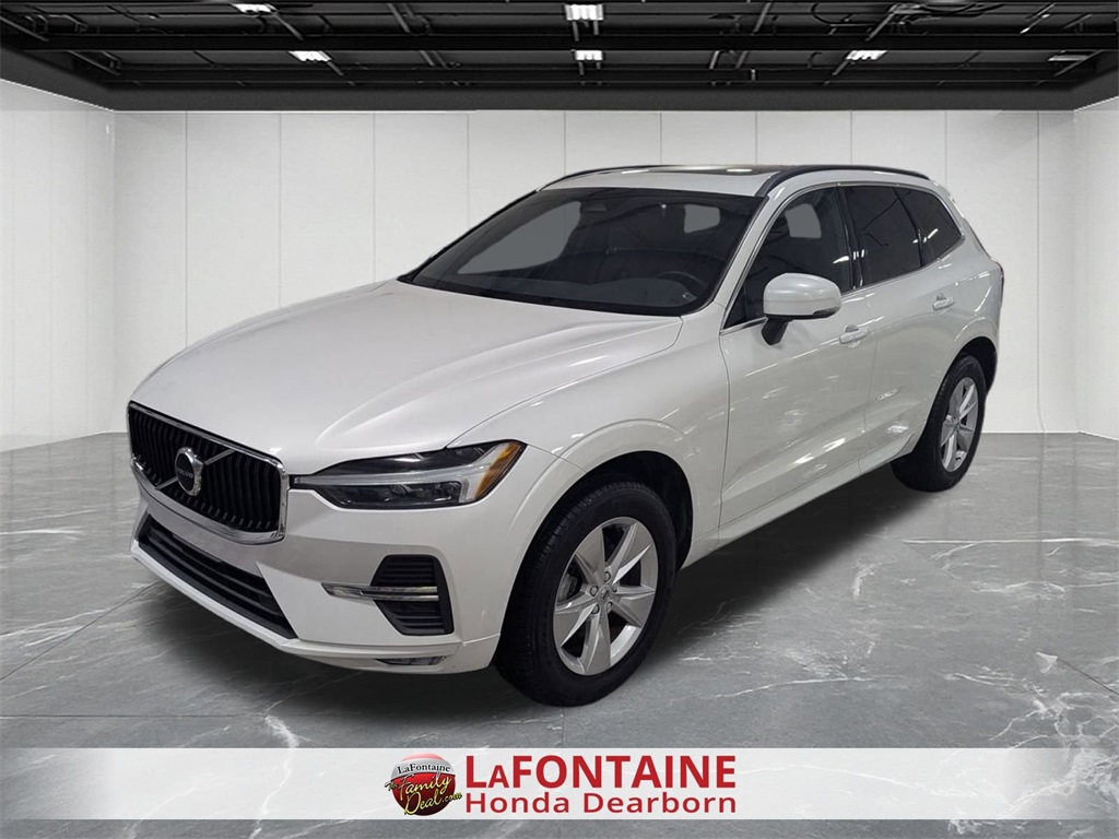 2022 Volvo XC60 B5 Momentum