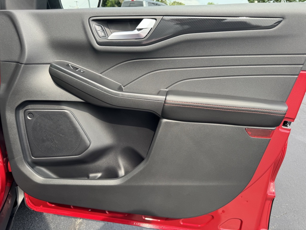 FordEscape24