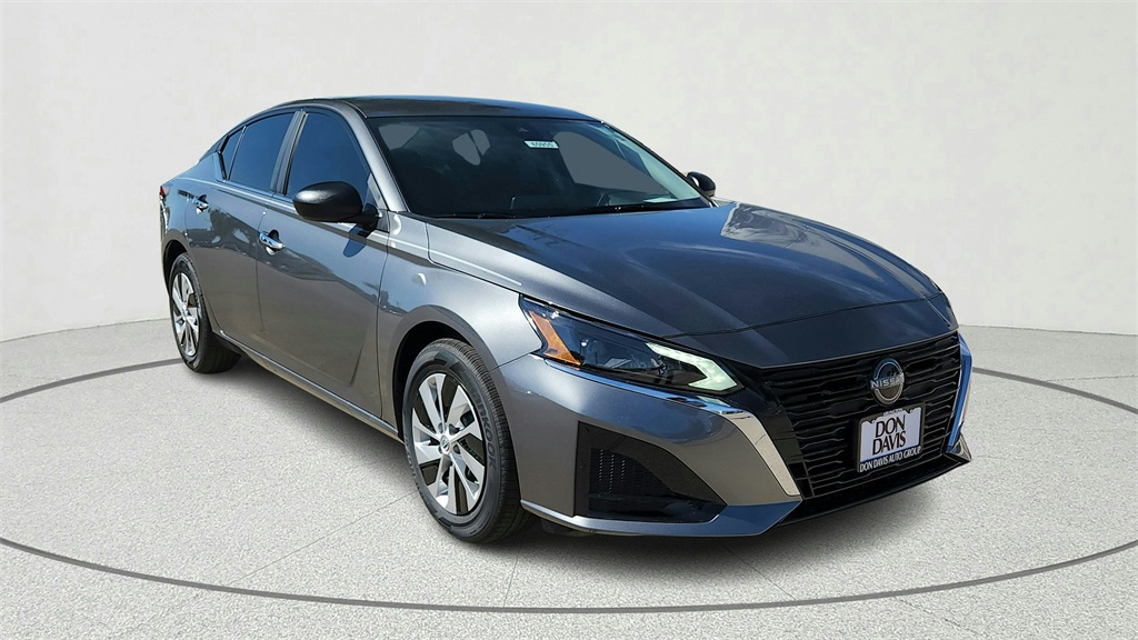 2025 Nissan Altima