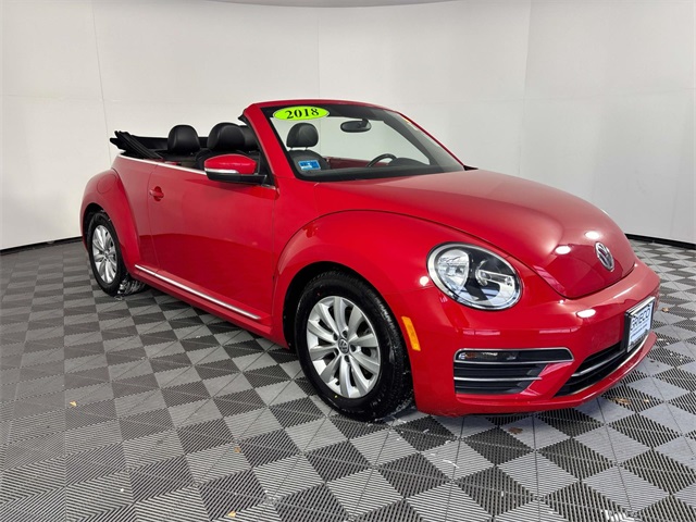 2018 Volkswagen Beetle 2.0T S Convertible FWD